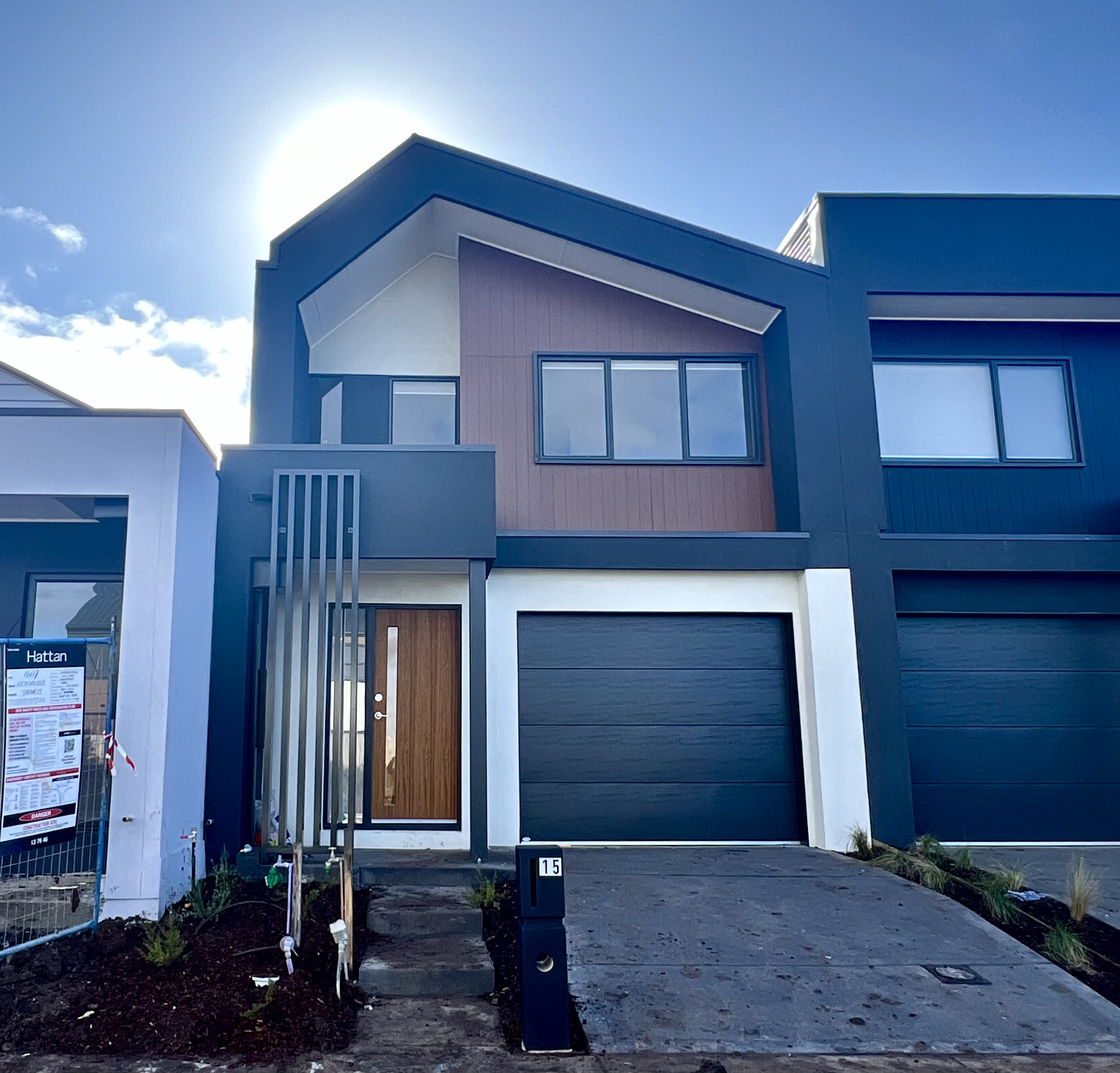 Stylish, Light-Filled Townhouse – Close to Everything Tarneit Offers